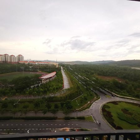 Bell Family Suite @Sepang Kota Warisan Klia Eksteriør bilde